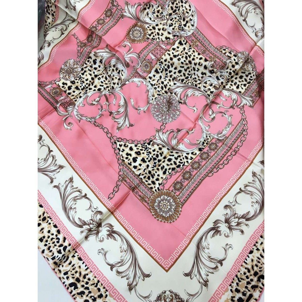 NEW SILK HANDKERCHIEF 100% NATURAL VIWIN & SILK
