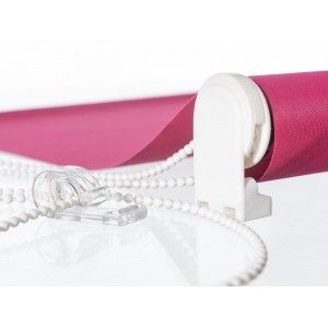 These roll-up beige, polyester translucent