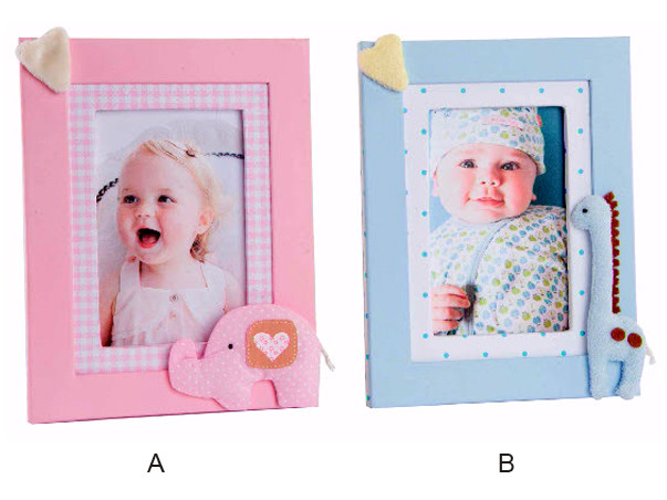 Photo frame made of Fabric and Cardboard animals