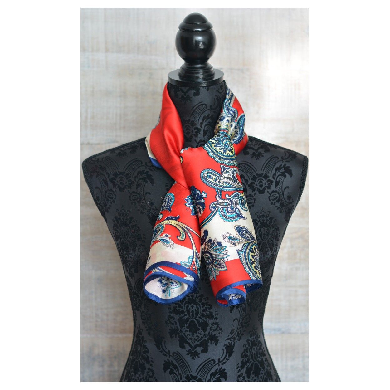 Silk handkerchief 100% natural, model Amoeba red, Home and More