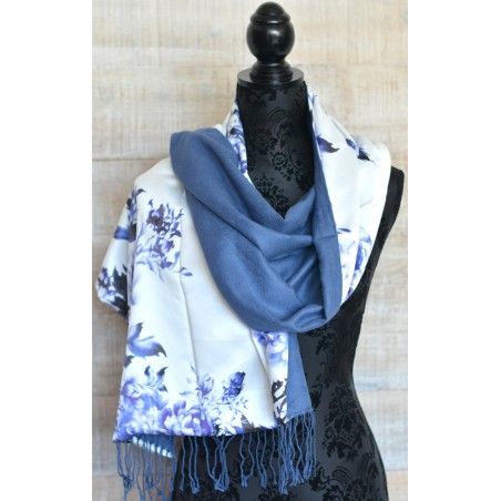 Pañuelo  de seda 100% natural, con dos caras y  flecos, blanco y morado,  de Hogar y Mas