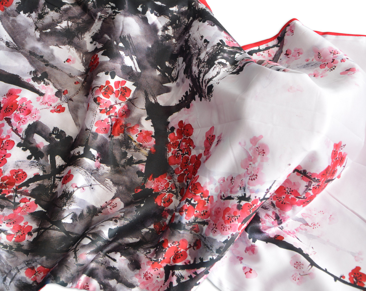 Silk handkerchief 100% natural, with two sides and a fringed model branches red , autumn-winter collection, Household and More