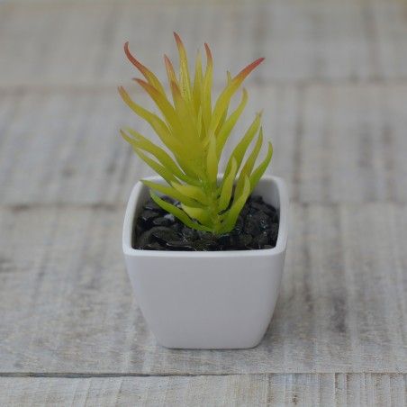 Planta Artificial con Maceta Cuadrada de Cerámica Natural Hojas Finas Claras Hogar y Más