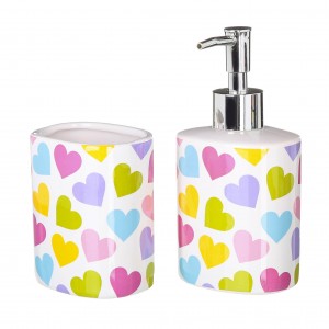 Set de baño modelo corazones  en cerámica