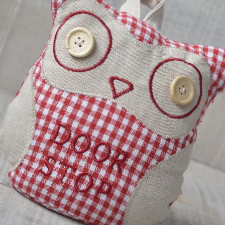 Sujeta puerta de búho con ojos de botón - Diseño divertido - Hogar y más.