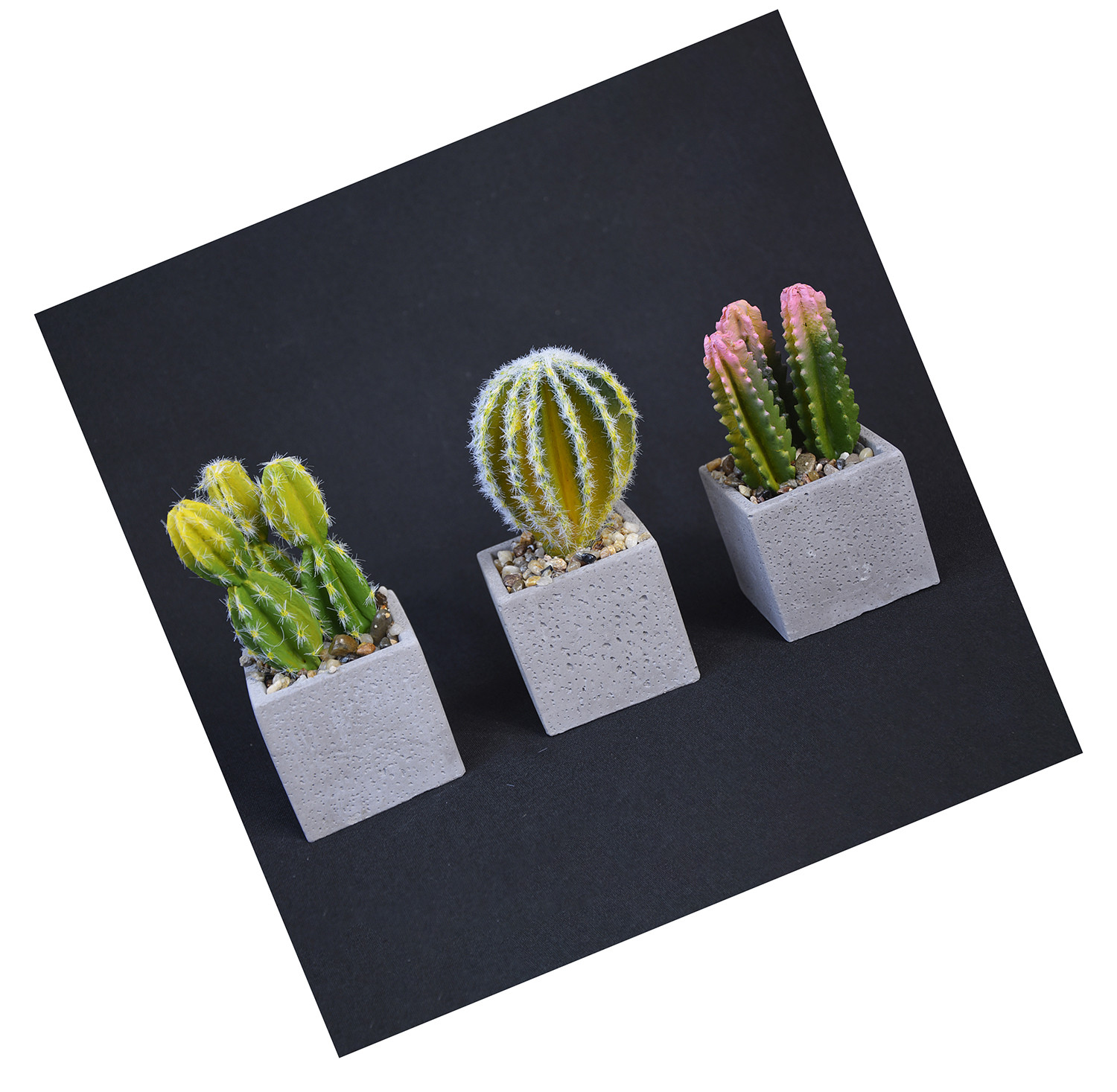 Planta de Cactus artificial hiperrealista con maceta de piedra natural en Set de 2 Estilo Natural. - Hogar y más