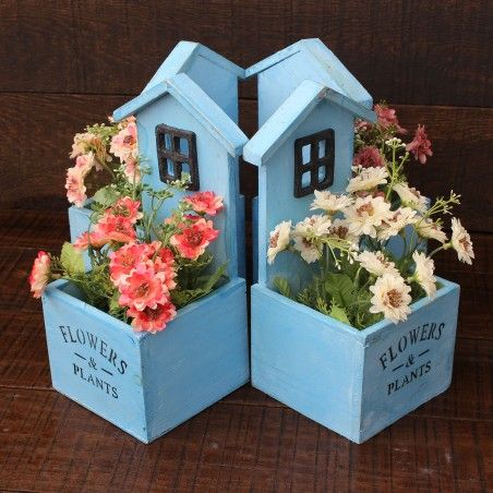 Jardinière décorative en bois naturel en forme de maison avec Jardin à patine bleu jardin - Édition Bassic - Maison et plus