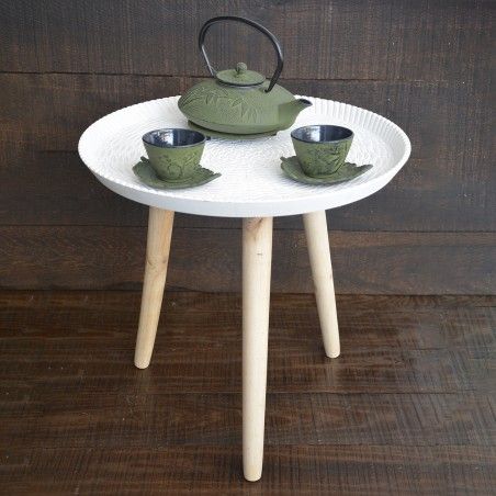 A side table circular-Nordic in polychrome white. Style positive for decoration Vitta.