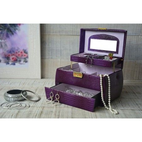 Joyero con cajones (23.5x16.5x16.5 cm). Polipiel 