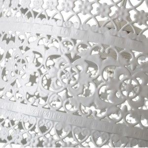 Lampe De Plafond Blanc Décoratifs En Métal, Lampe. Design Floral 29,50 X 29,50 X 18,50 CM