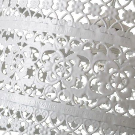 Lampe De Plafond Blanc Décoratifs En Métal, Lampe. Design Floral 29,50 X 29,50 X 18,50 CM