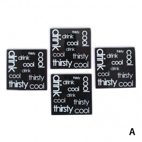 Posavasos de cristal con palabras