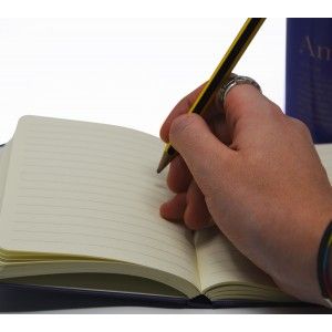 Set de Regalo Taza con Libreta, Significado "Amiga" 300mL, 8x9,5x8cm -Hogar y Más