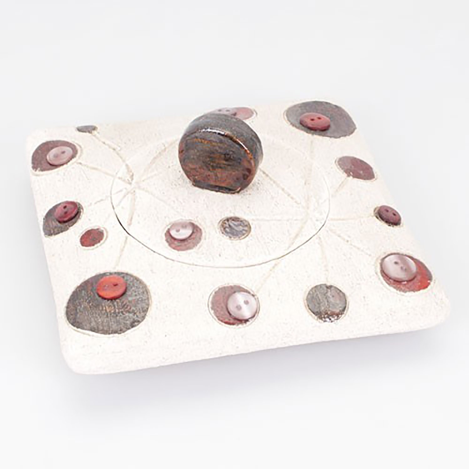 Small buttons box