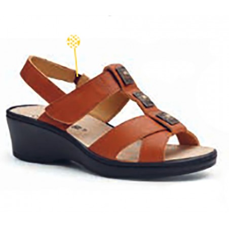 SANDALIA DE CUERO DE COLOR MARRÓN MUJER PINES. TALLA 40