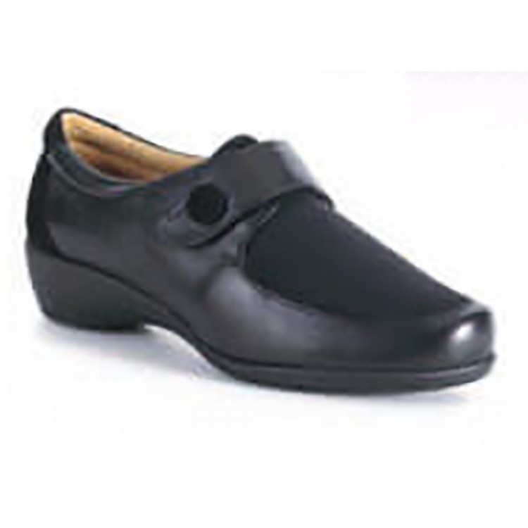 ZAPATO SEÑORA CON TACÓN DE COLOR NEGRO VELCRO. TALLA 35