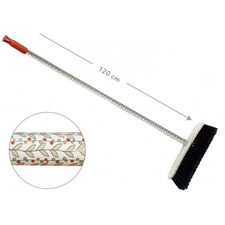 ESCOBA CON DISEÑO DECORATIVO 120 CM