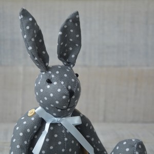 PELUCHE ENCANTADOR CONEJO SET 2  13x18x16CM
