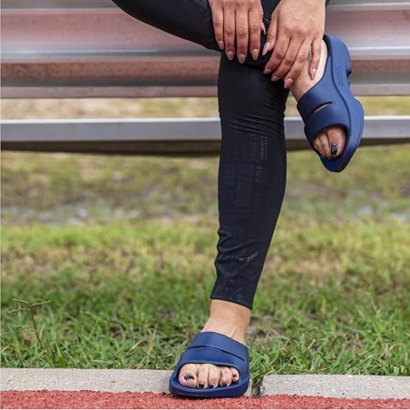 SANDALIAS ATLETICAS MUJER DE COLOR AZUL
