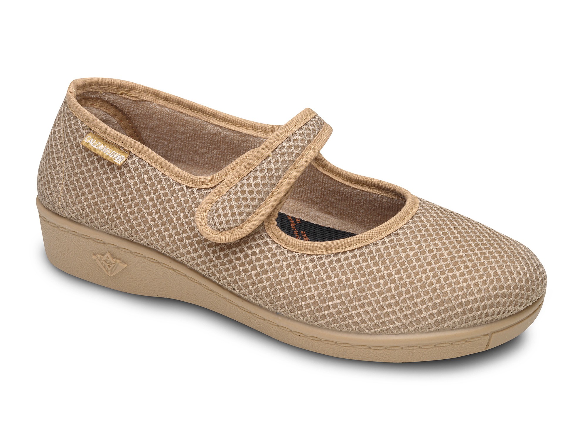MERCEDITAS CÓMODA Y LIGERA PARA ENTRETIEMPO COLOR BEIGE